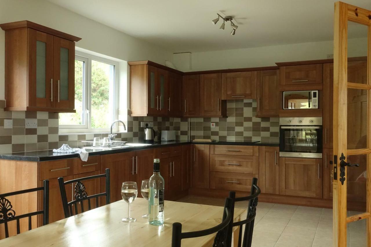 فيلا بونبيغفي Magheroarty House المظهر الخارجي الصورة